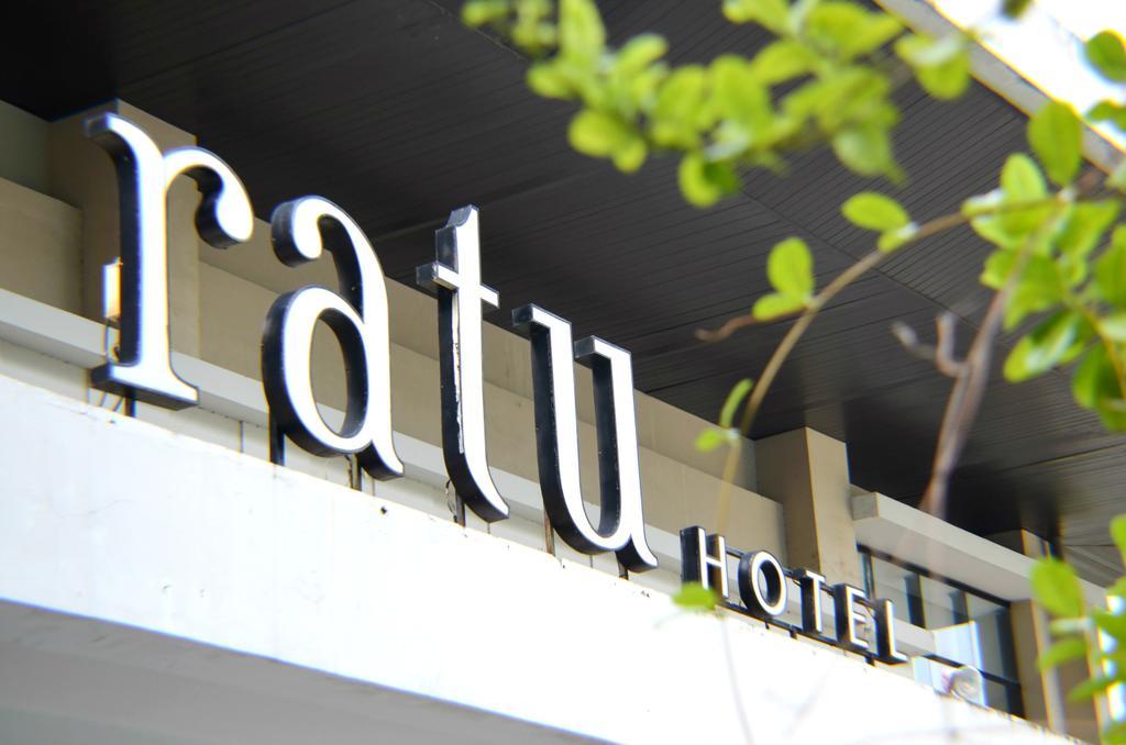 Ratu Hotel Serang Ngoại thất bức ảnh